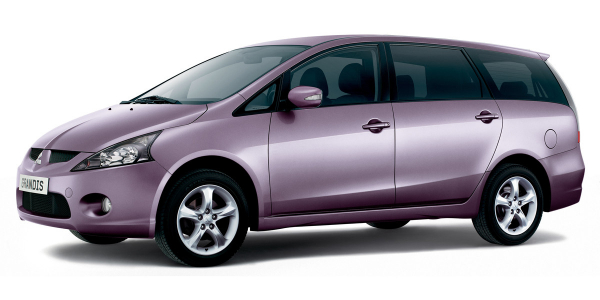 Mitsubishi Grandis возрожден: теперь это кроссовер для Европы Mitsubishi Grandis возрожден: теперь это кроссовер для Европы