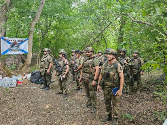 Морпех Листок: свадьба между штурмами Морпех Листок: свадьба между штурмами