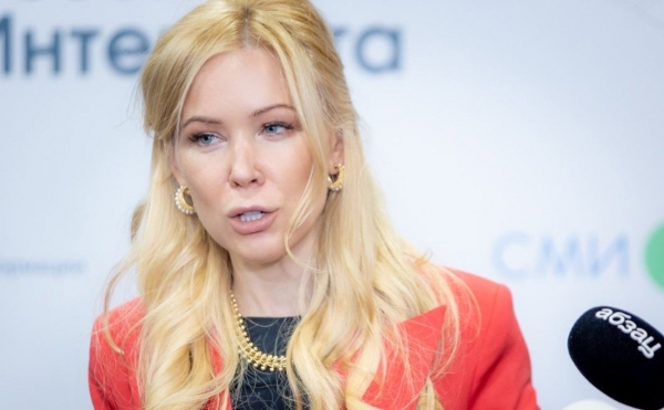 Американский рэпер Джейсон Деруло поддержал Крида Американский рэпер Джейсон Деруло поддержал Крида