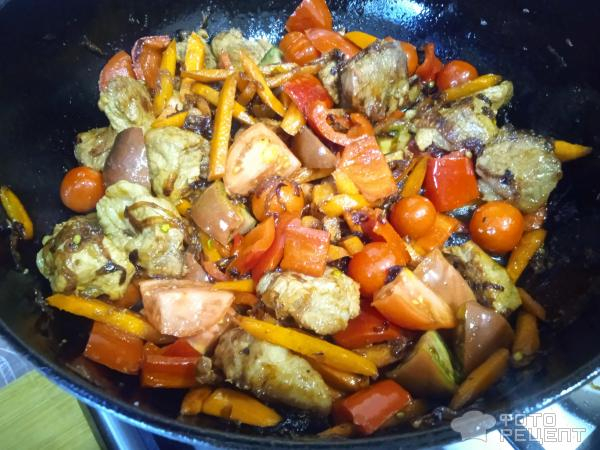 Рецепт: Тушенное мясо с овощам - тушеная свинина с сезонными овощами Рецепт: Тушенное мясо с овощам - тушеная свинина с сезонными овощами