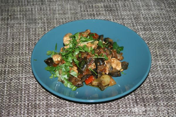 Рецепт: Соте из баклажан - с курицей и овощами Рецепт: Соте из баклажан - с курицей и овощами