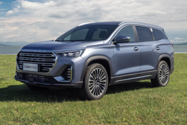 Jetour в России: сокращение гаммы и полный привод для X90 Plus Jetour в России: сокращение гаммы и полный привод для X90 Plus