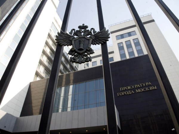 Выяснились подробности падения ребенка из окна на юге Москвы
