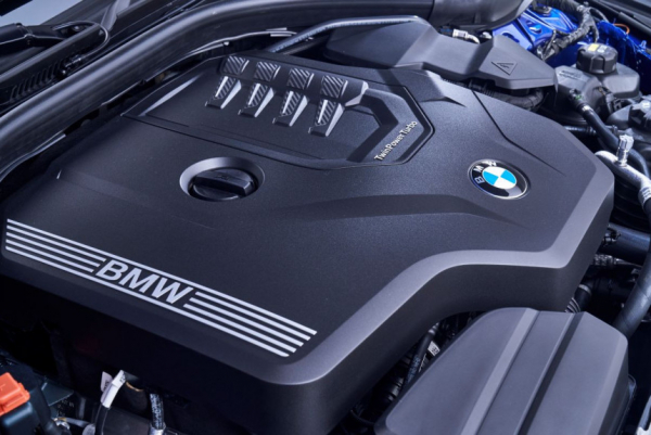 На автомобилях Mercedes-Benz могут появиться двигатели BMW На автомобилях Mercedes-Benz могут появиться двигатели BMW